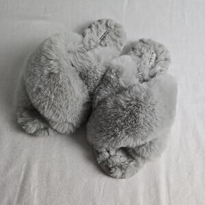 Nicole Miller New‎ York Criss Cross Gray Furry Fuzzy Open Toe Slippers Large 8/9